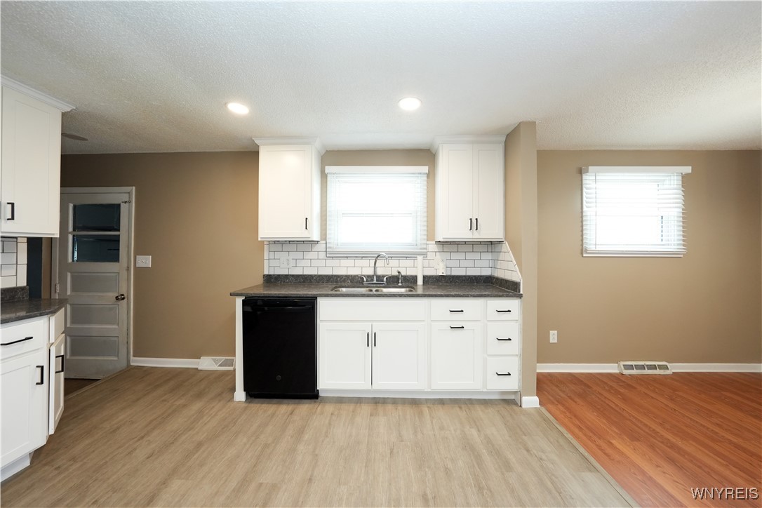 51 E Rouen Drive, Cheektowaga, New York image 11