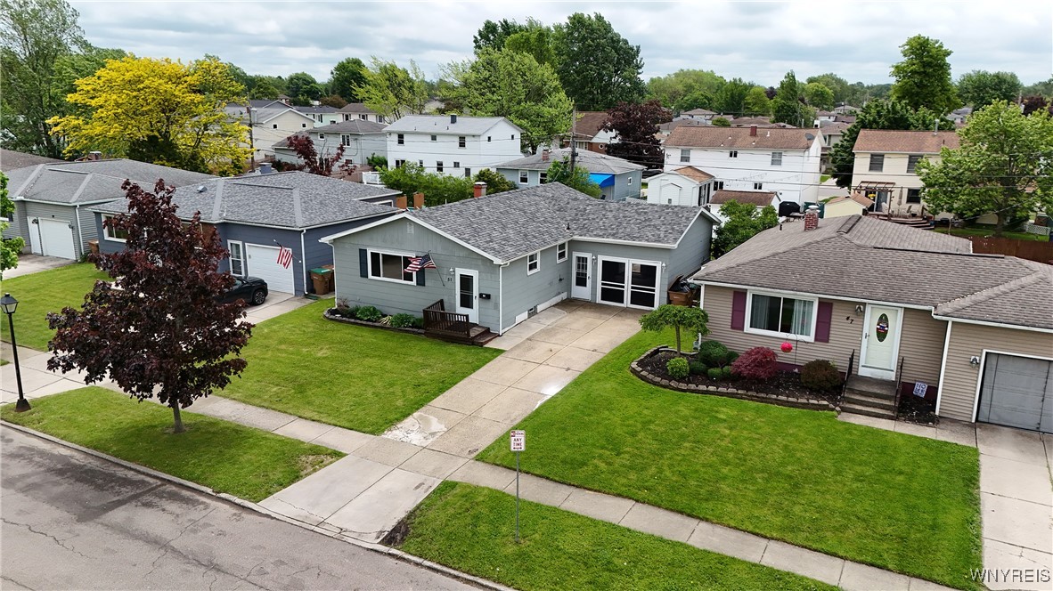 51 E Rouen Drive, Cheektowaga, New York image 2