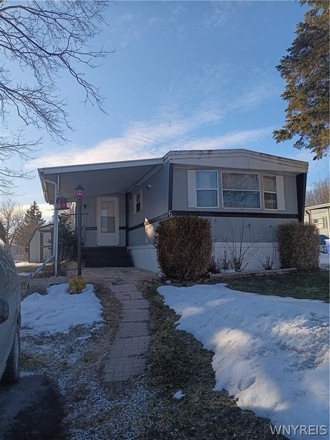 Mobile Home For Sale - 69 Sandybrook Drive<br/> Hamlin, NY 14464