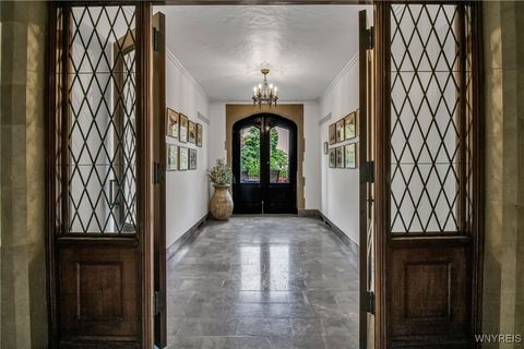 Tiny photo for 800 W Ferry Street #3B, Buffalo, NY 14222 (MLS # B1645166)