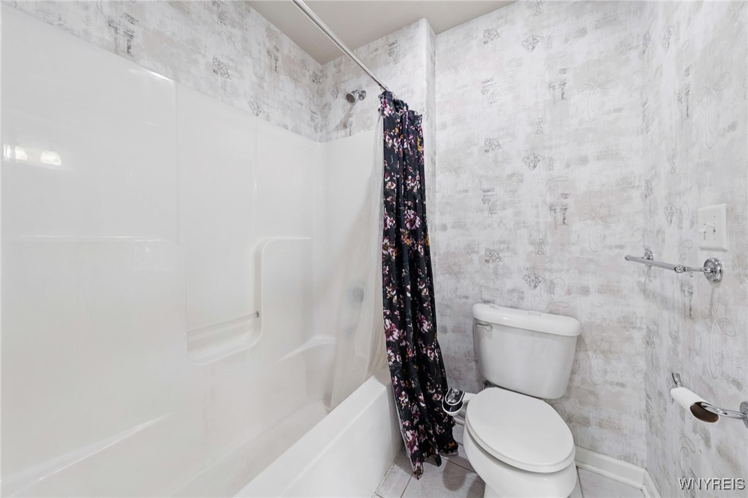 5703 Fairmeadow Court, Clarence, New York image 37