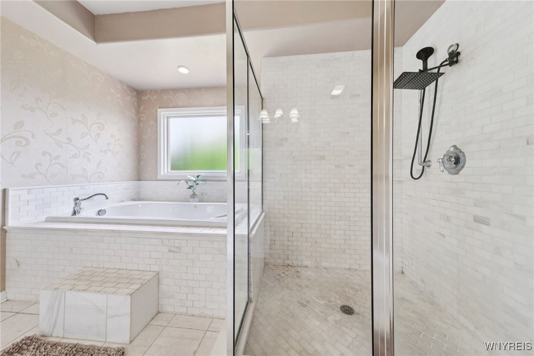 5703 Fairmeadow Court, Clarence, New York image 31