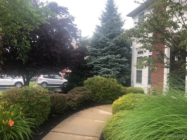 2228 Shadow Lane, Hamburg, New York image 4