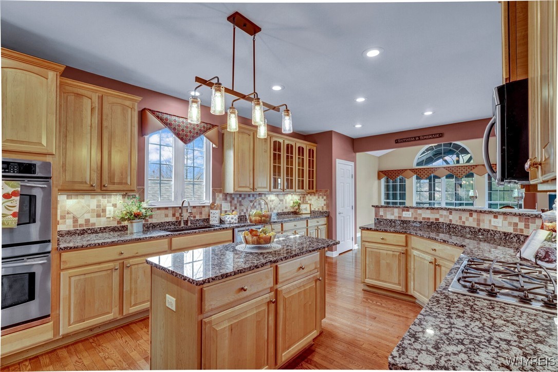 2228 Shadow Lane, Hamburg, New York image 12