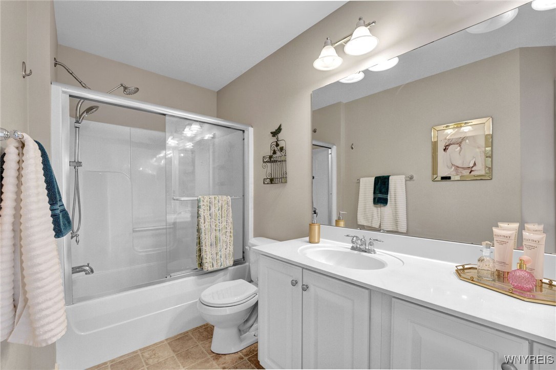 2228 Shadow Lane, Hamburg, New York image 36