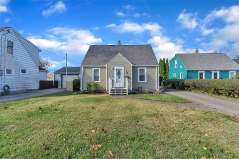 Tiny photo for 140 Gettysburg Avenue, Tonawanda, NY 14223 (MLS # B1648518)