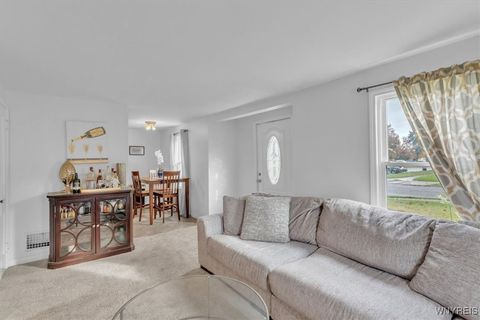 Tiny photo for 140 Gettysburg Avenue, Tonawanda, NY 14223 (MLS # B1648518)