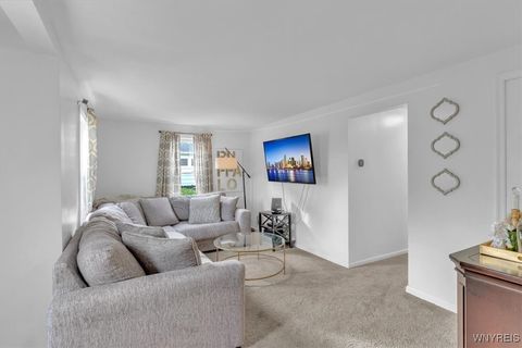 Tiny photo for 140 Gettysburg Avenue, Tonawanda, NY 14223 (MLS # B1648518)