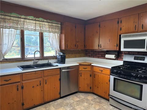 Tiny photo for 8340 Hirschwood Drive, Clarence, NY 14221 (MLS # B1706273)