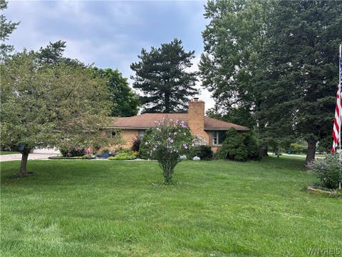 Tiny photo for 8340 Hirschwood Drive, Clarence, NY 14221 (MLS # B1706273)
