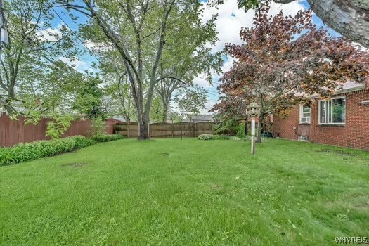 73 Fairvale Drive, Cheektowaga, New York image 38