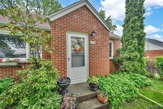73 Fairvale Drive, Cheektowaga, New York image 4