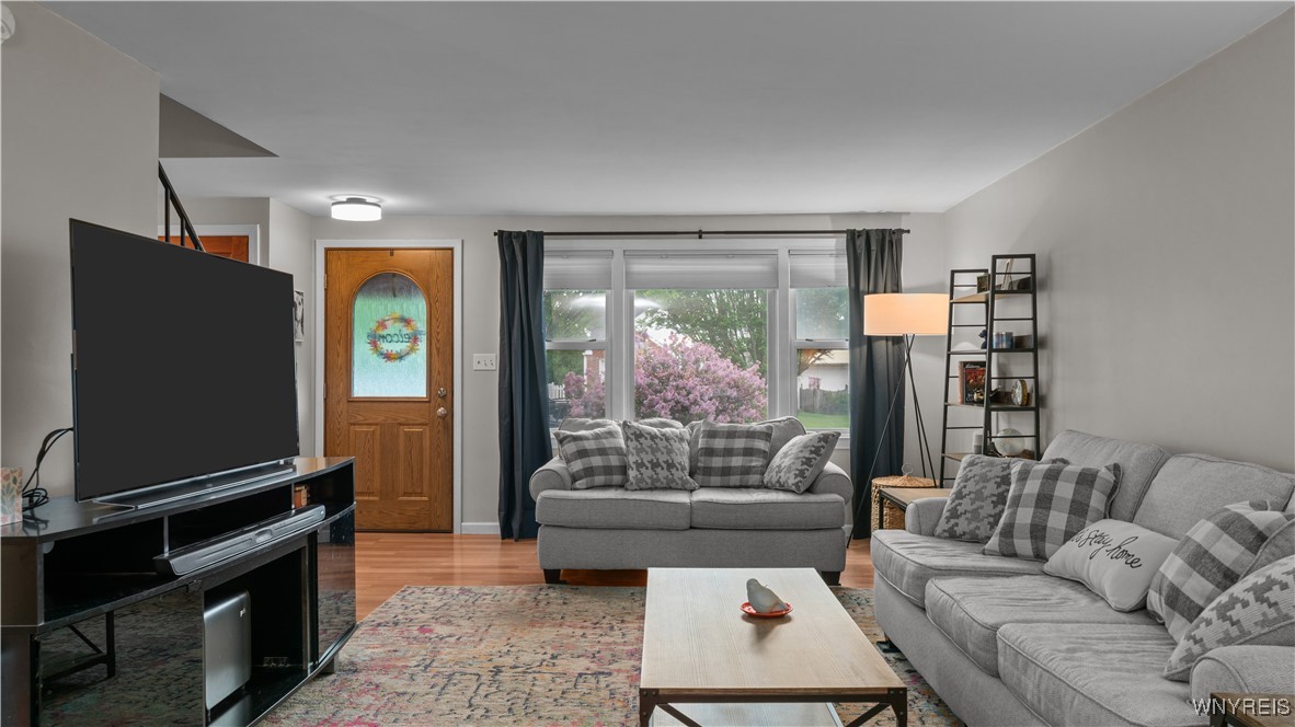 72 Clark Street, Tonawanda, New York image 3