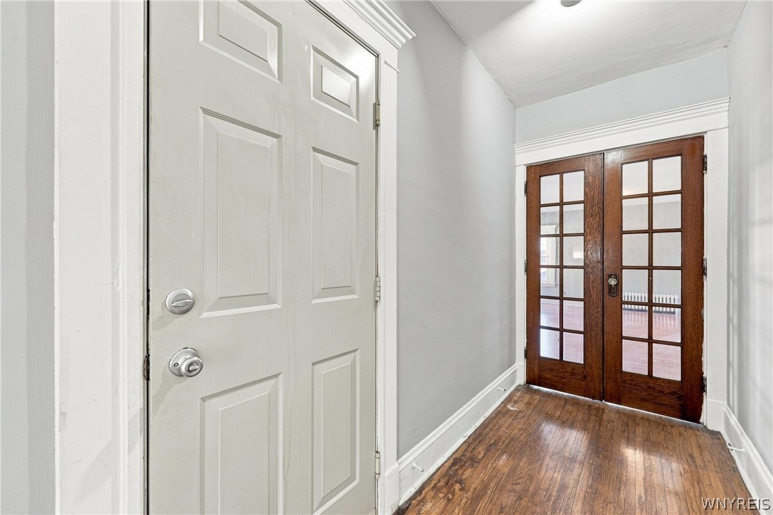 2776 Main Street