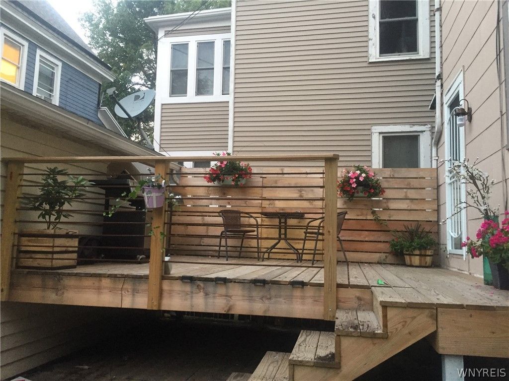 Photo of 836 Richmond Avenue, Buffalo, NY 14222 (MLS # B1663033)