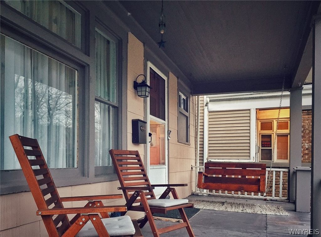 Photo of 836 Richmond Avenue, Buffalo, NY 14222 (MLS # B1663033)