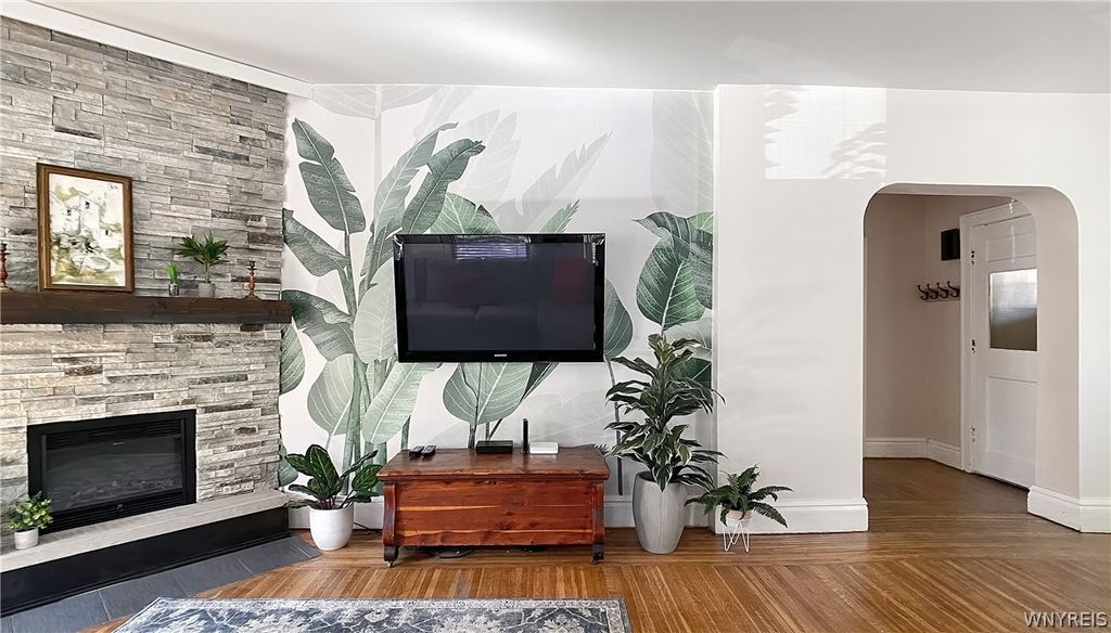 Photo of 836 Richmond Avenue, Buffalo, NY 14222 (MLS # B1663033)