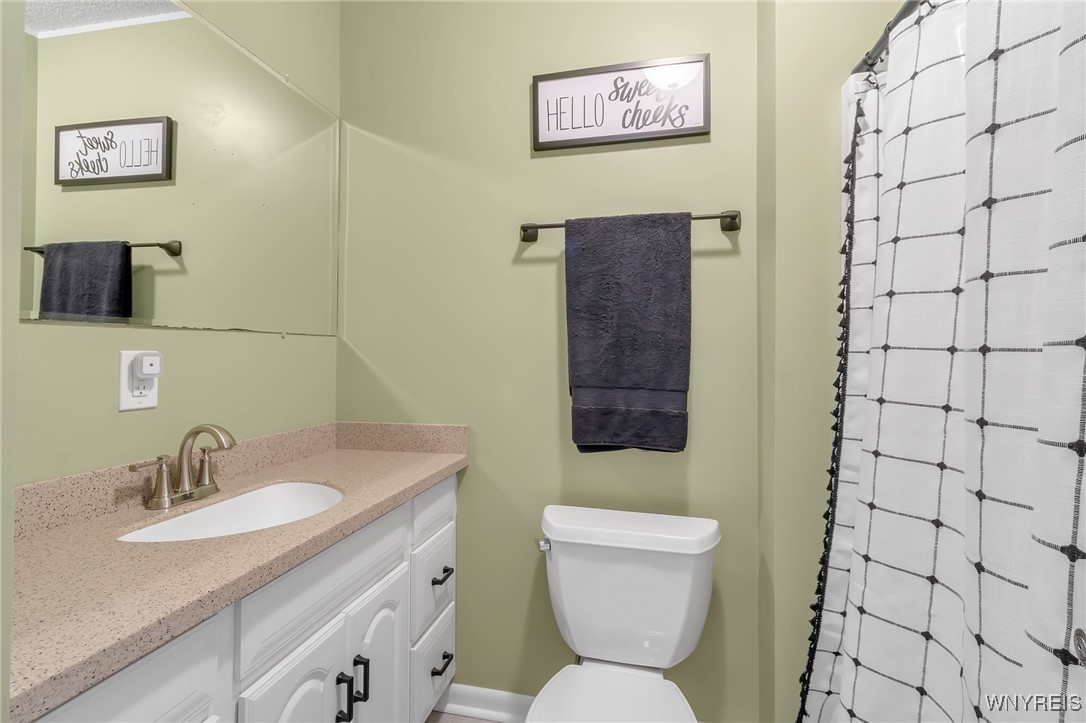 115 E Hazeltine Avenue, Tonawanda, New York image 34