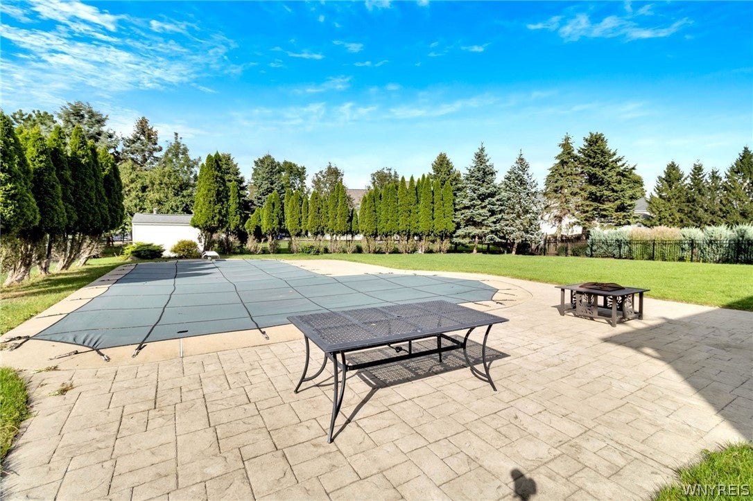 8180 Driftwood Court