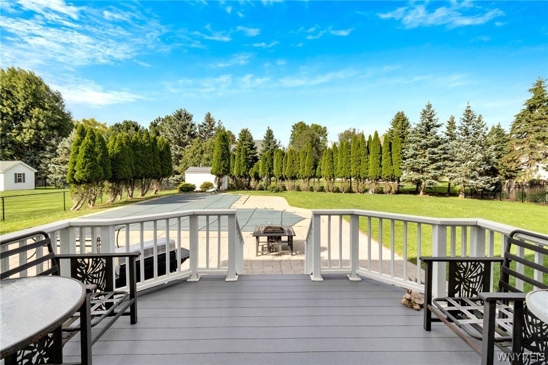 8180 Driftwood Court