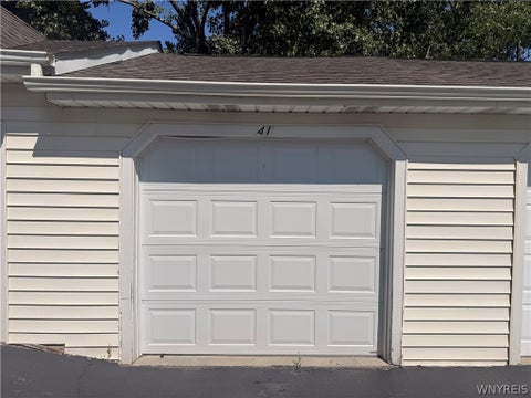 Tiny photo for 4613 Chestnut Ridge Road #L, Amherst, NY 14228 (MLS # B1700166)