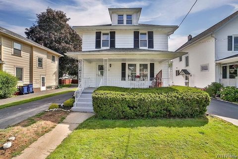 Photo of 42 Beverly Avenue, Lockport City, NY 14094 (MLS # B1665051)