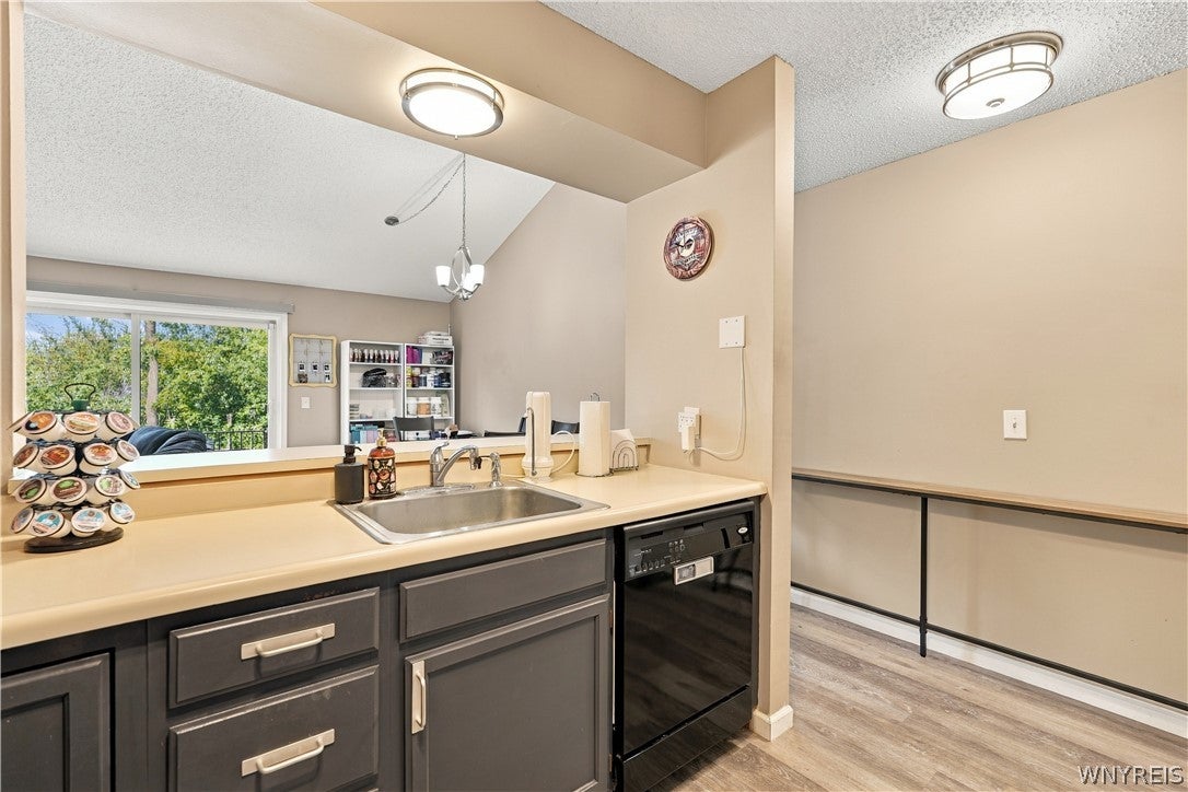 37 B Foxberry Drive