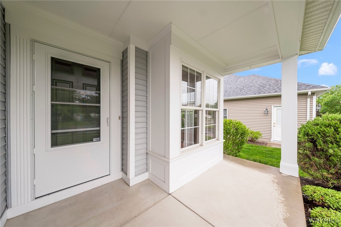 33 Rushford Hollow Drive, Cheektowaga, New York image 3