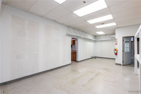Tiny photo for 6640 Lincoln Avenue, Lockport Town, NY 14094 (MLS # B1632744)
