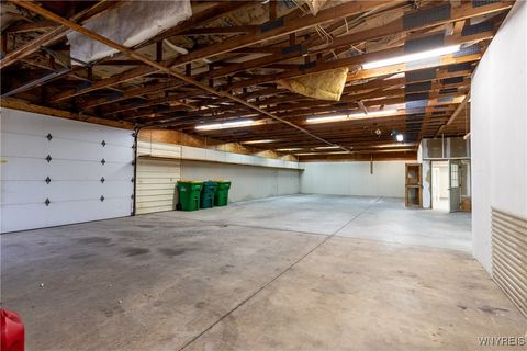 Tiny photo for 6640 Lincoln Avenue, Lockport Town, NY 14094 (MLS # B1632744)