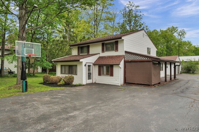 4772 Milestrip Road, Hamburg, New York image 1