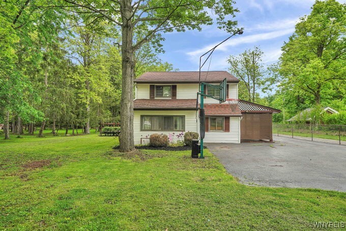 4772 Milestrip Road, Hamburg, New York image 2