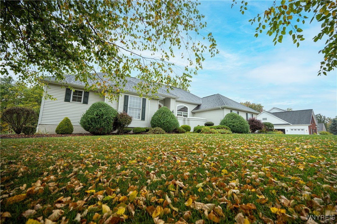 6 Valley Overlook Drive