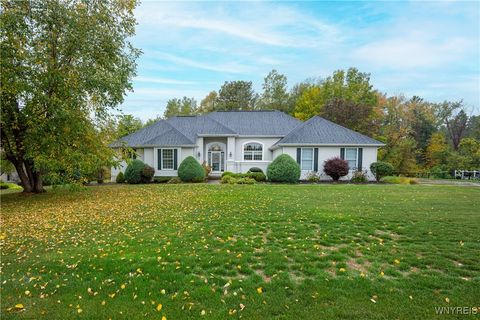 6 Valley Overlook Drive Lancaster NY 14086