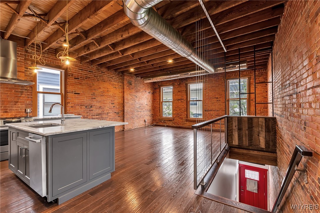 871 Seneca Street, Buffalo, New York image 2