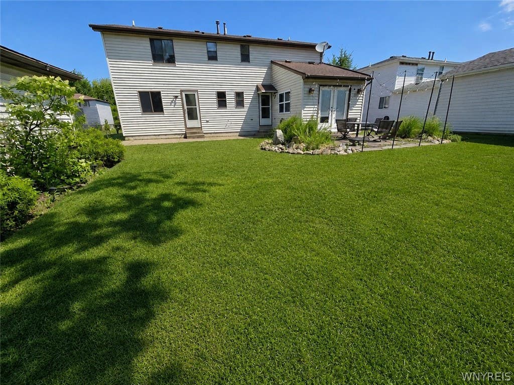 Photo of 25 Jessica Lane, Cheektowaga, NY 14043 (MLS # B1697586)