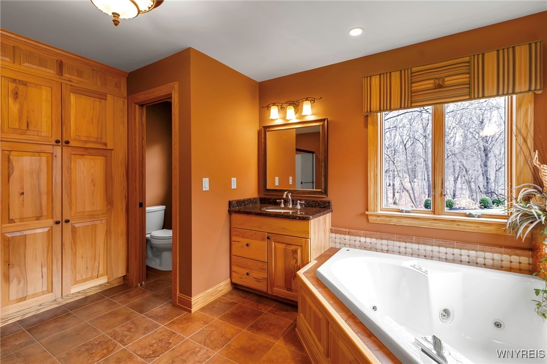 5633 Cole Road, Orchard Park, New York image 32