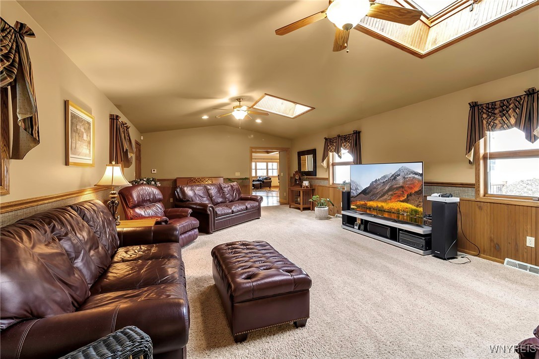 5633 Cole Road, Orchard Park, New York image 19