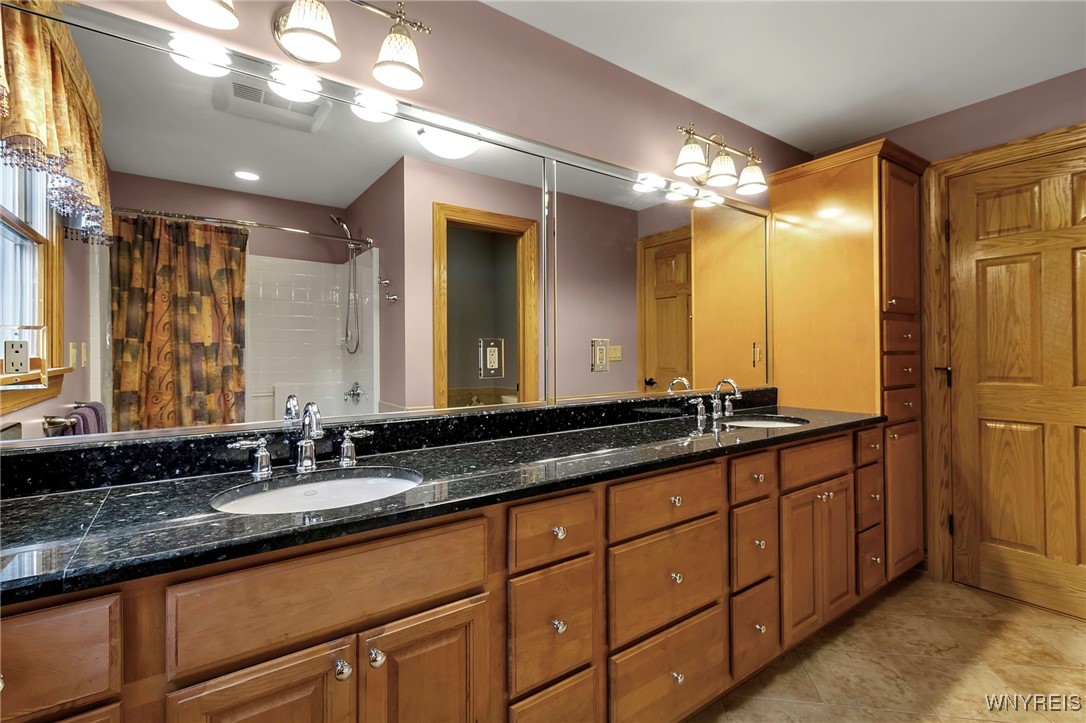 5633 Cole Road, Orchard Park, New York image 39