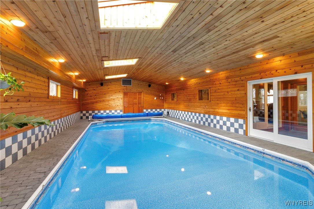 5633 Cole Road, Orchard Park, New York image 21