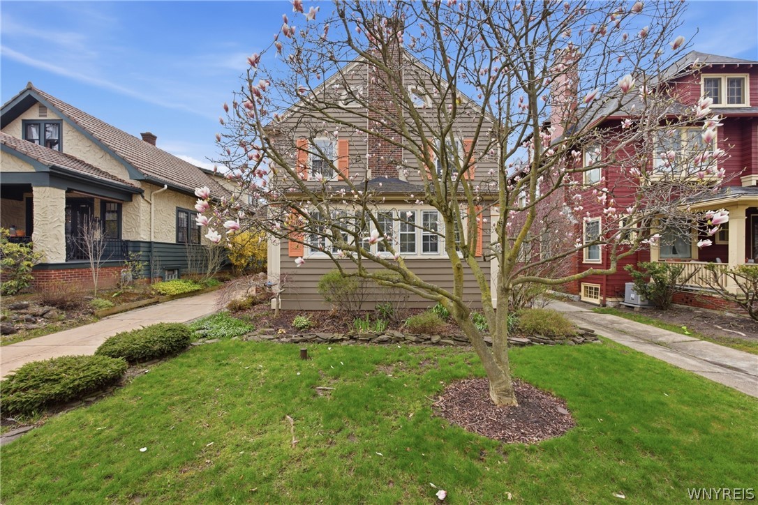 96 Chatham Avenue