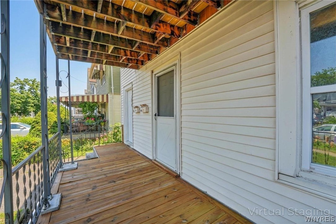 281 Crestwood Avenue