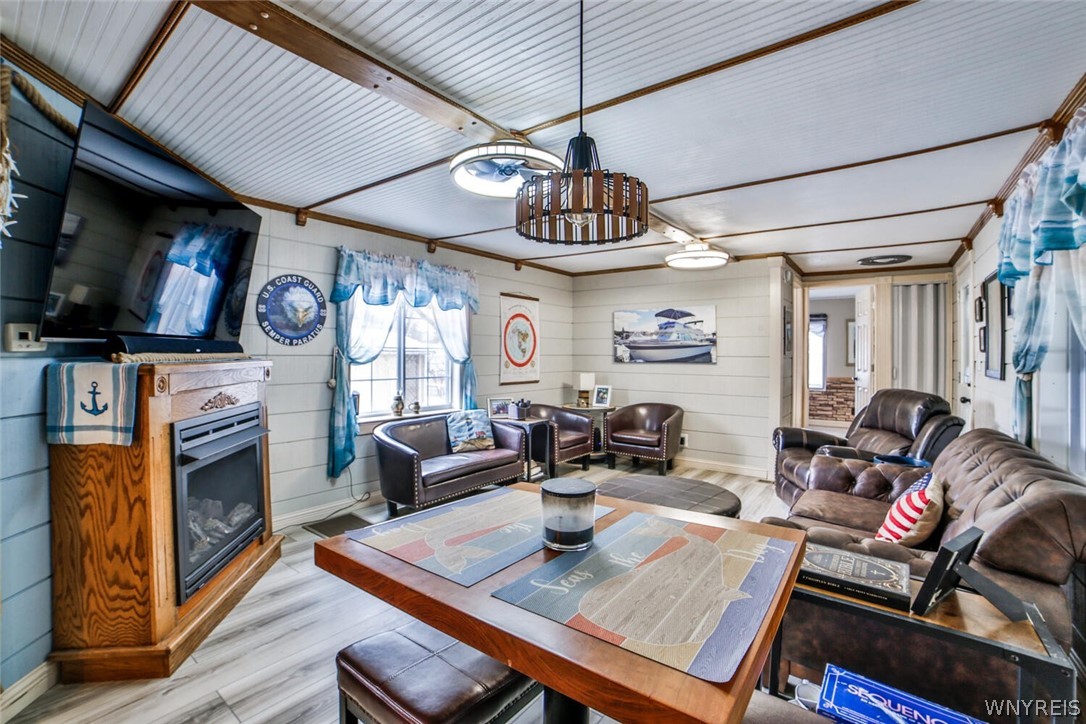 136 Quarry Hill Estates