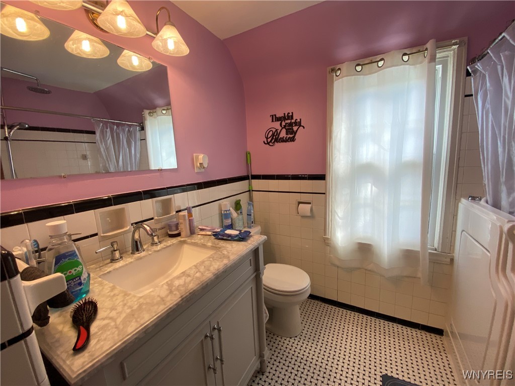 87 Windermere Boulevard, Amherst, New York image 12
