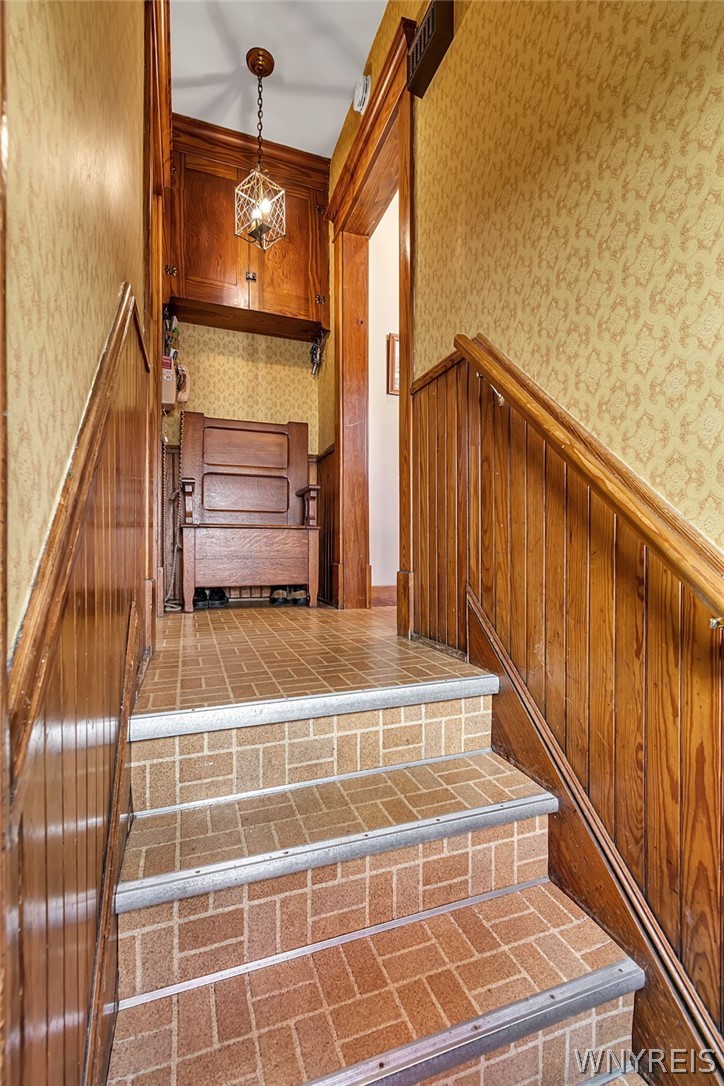 11 Colton Drive