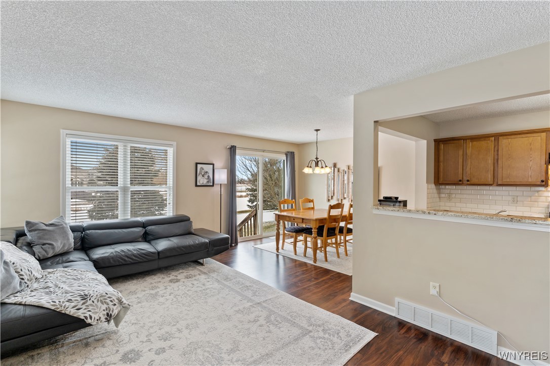 84 Hanover Street, Lancaster, New York image 7