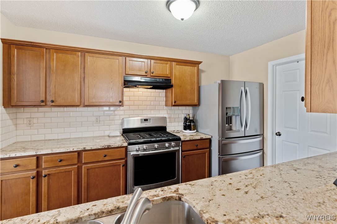 84 Hanover Street, Lancaster, New York image 11