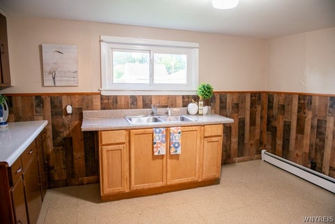 Tiny photo for 3650 2nd Street, Hamburg, NY 14219 (MLS # B1715320)