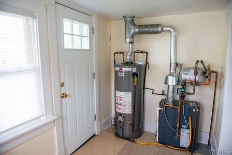 Tiny photo for 3650 2nd Street, Hamburg, NY 14219 (MLS # B1715320)