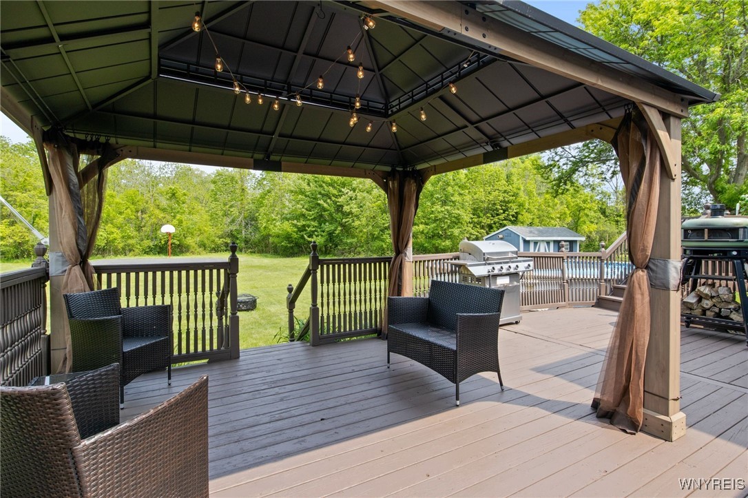 3976 Summerway Lane, Hamburg, New York image 36